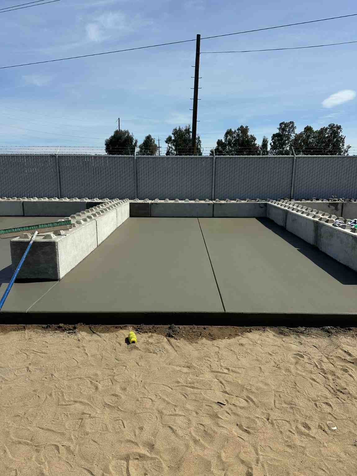 Concrete slab prepared for a pool deck pour
